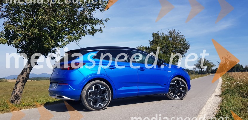 Opel Grandland, slovenska predstavitev