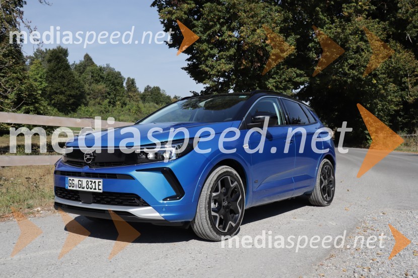 Opel Grandland, slovenska predstavitev