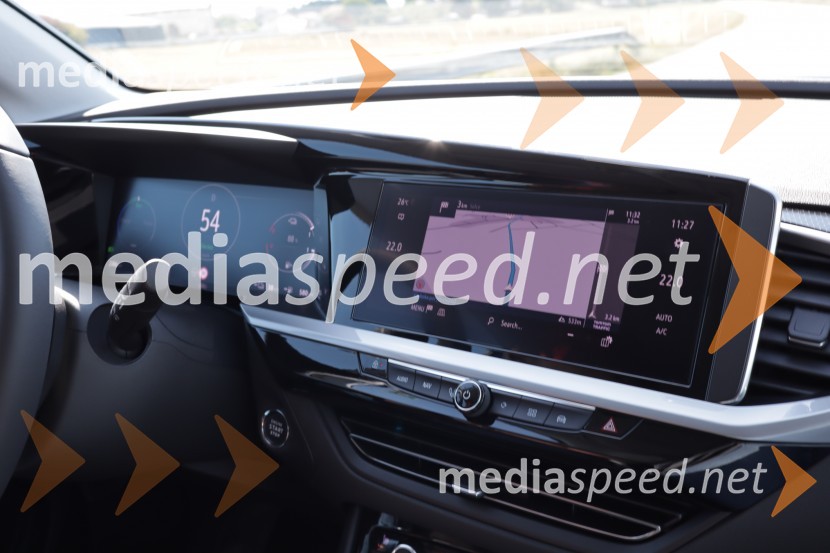 Opel Grandland, slovenska predstavitev