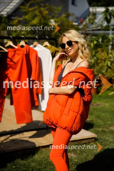  Jasna Vale, Instagram ikonaH&M kolekcija za jesen in zimo 2021: uporabna in napredna z metropolitansko ostrino