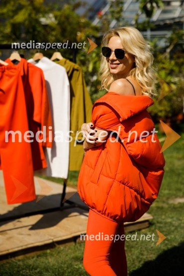  Jasna Vale, Instagram ikonaH&M kolekcija za jesen in zimo 2021: uporabna in napredna z metropolitansko ostrino