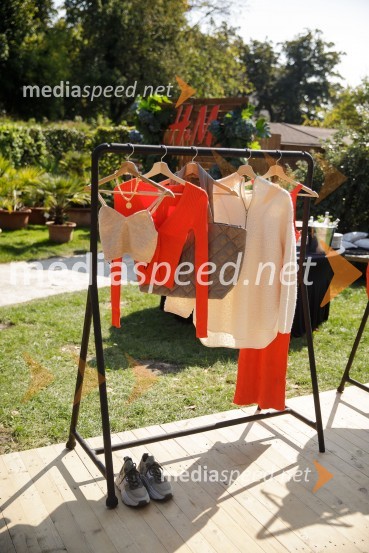 H&M kolekcija za jesen in zimo 2021: uporabna in napredna z metropolitansko ostrino