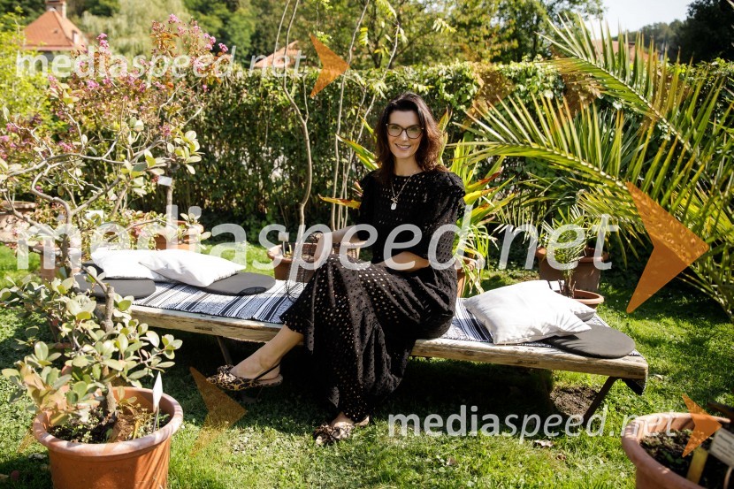  Brigita Bračko, Idealia d.o.o.H&M kolekcija za jesen in zimo 2021: uporabna in napredna z metropolitansko ostrino