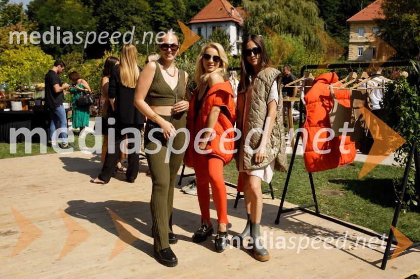  Melani Mekicar, radijska in televizijska voditeljica;  Jasna Vale, Instagram ikona;  Tesa Jurjaševič, blogerka in stilistka revije GRAZIAH&M kolekcija za jesen in zimo 2021: uporabna in napredna z metropolitansko ostrino