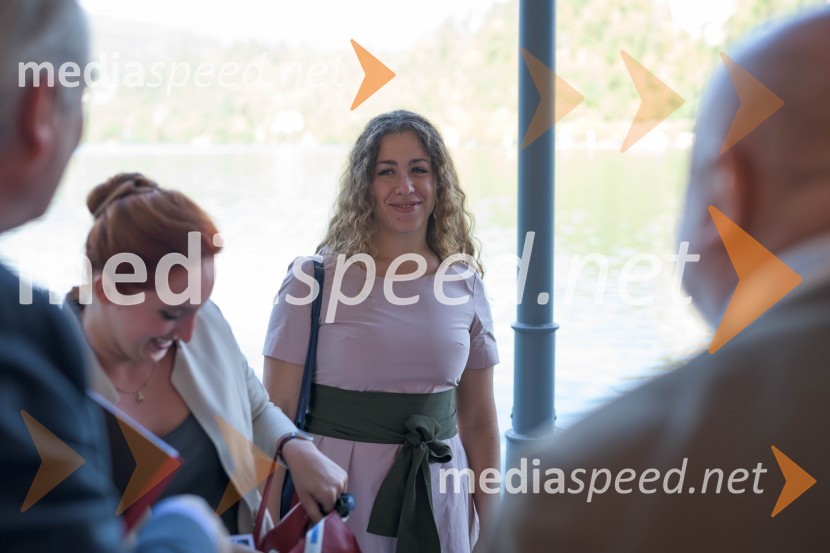 Mednarodna investitorska konferenca 2021