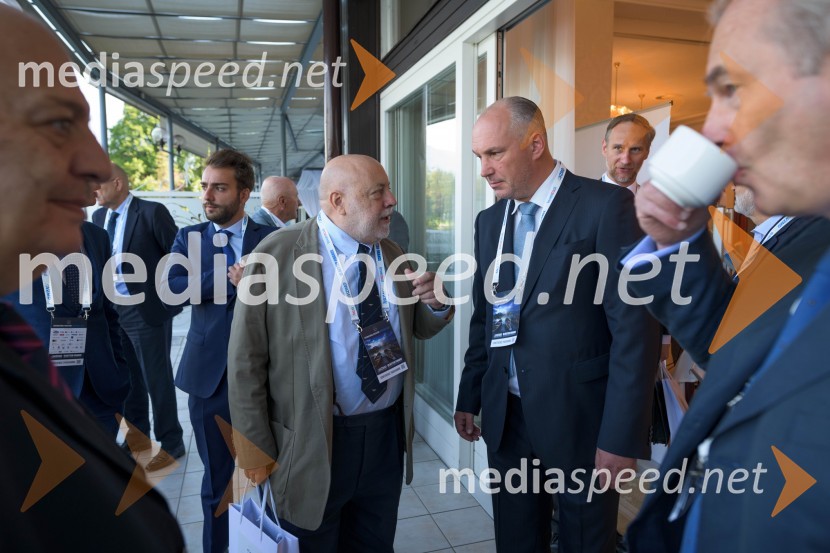 Mednarodna investitorska konferenca 2021