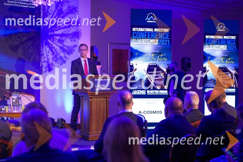 Mednarodna investitorska konferenca 2021