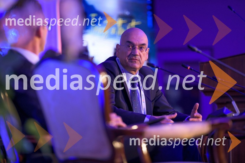Mednarodna investitorska konferenca 2021