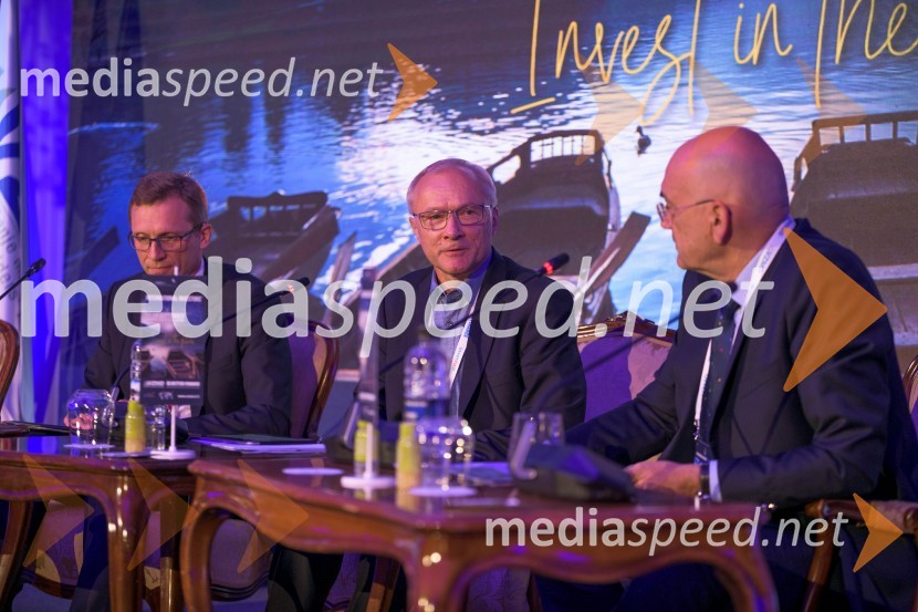 Mednarodna investitorska konferenca 2021