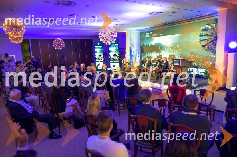 Mednarodna investitorska konferenca 2021