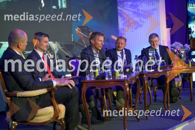 Mednarodna investitorska konferenca 2021