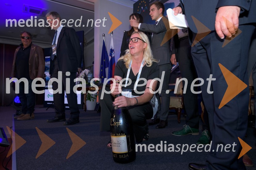 Mednarodna investitorska konferenca 2021