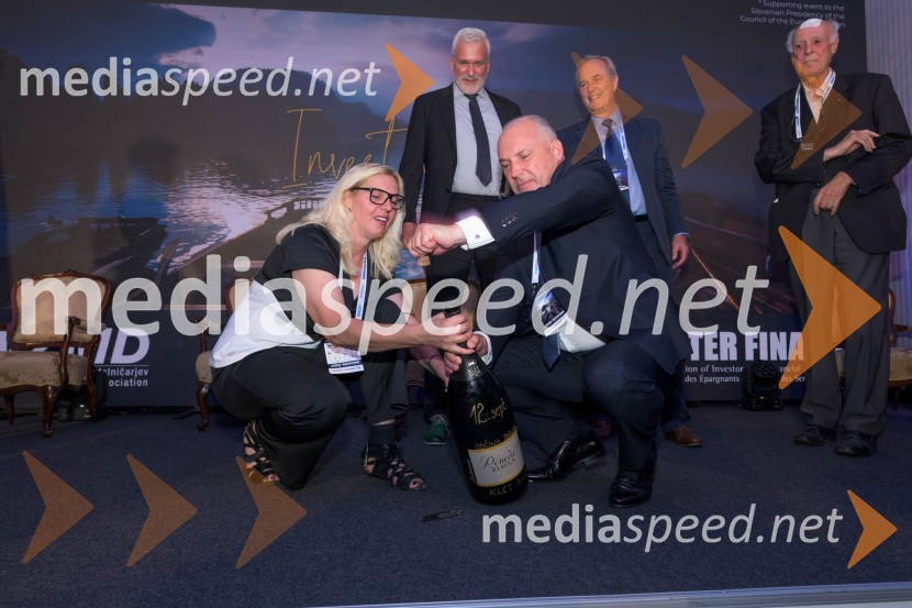 Mednarodna investitorska konferenca 2021