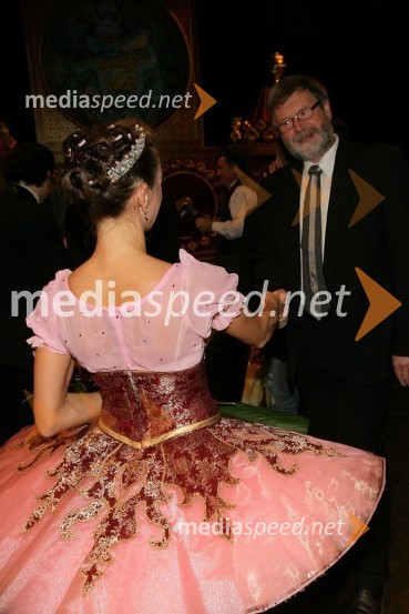 Alenka Ribič Laufer, balerina in prof. dr. Ivan Rozman, rektor Univerze v MariboruHrestač, premiera baleta v SNG Maribor
