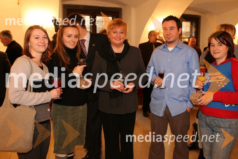 Novoletni sprejem ljubljanske županje za novinarje - jubljanska županja Danica Simšič in ........RAZNO