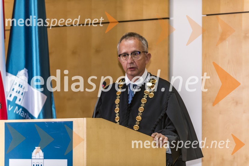  dr. Darko Friš, dekan Filozofska fakulteta UMSlovesnost ob Dnevu univerze Maribor