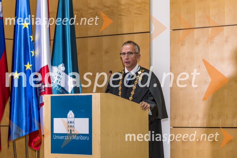  dr. Darko Friš, dekan Filozofska fakulteta UMSlovesnost ob Dnevu univerze Maribor