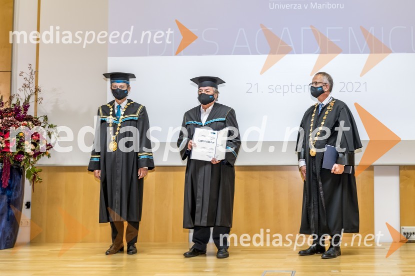 prof. dr. Zdravko Kačič, rektor Univerze v Mariboru;  Drago Jančar, pisatelj, častni doktor, Filozofska fakulteta UM;  dr. Darko Friš, dekan Filozofska fakulteta UMSlovesnost ob Dnevu univerze Maribor