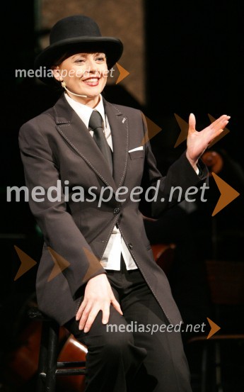 Saša Einsiedler, televizijska voditeljicaSlovenka leta 2005