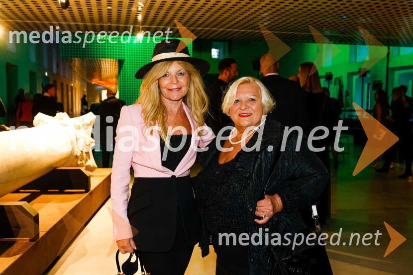  Darja Kuhar Kotnik, soustanoviteljica in podpredsednica Društva za zdravje naroda;  ... Otvoritev prenovljene Cukrarne