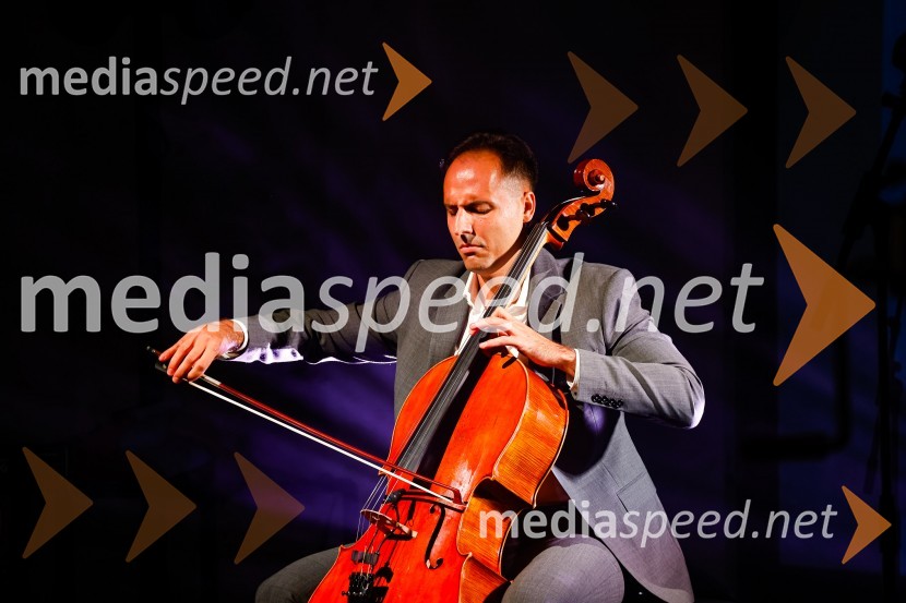  Bernardo Brizani, violončelistOtvoritev prenovljene Cukrarne