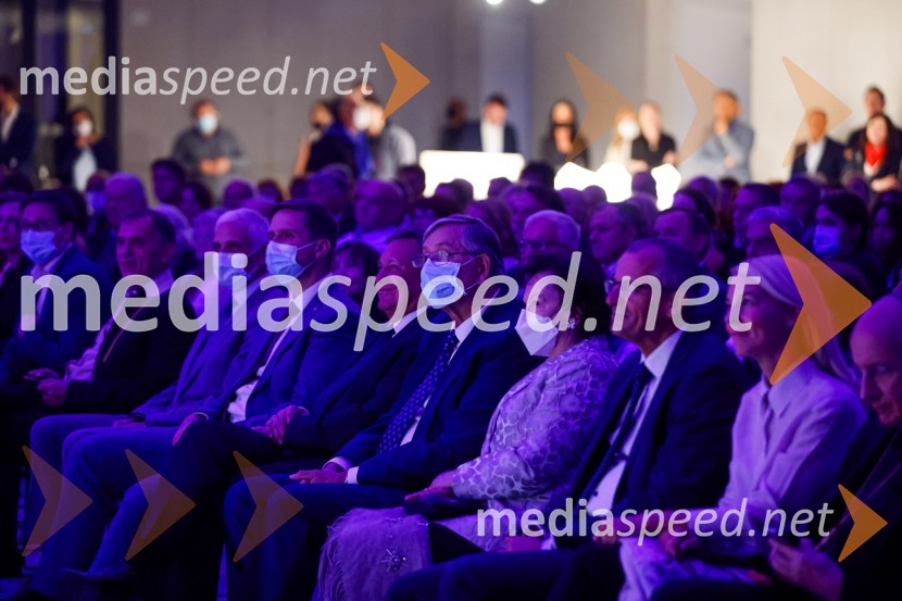  Danilo Türk, nekdanji predsednik Republike Slovenije;  Barbara Miklič TürkOtvoritev prenovljene Cukrarne