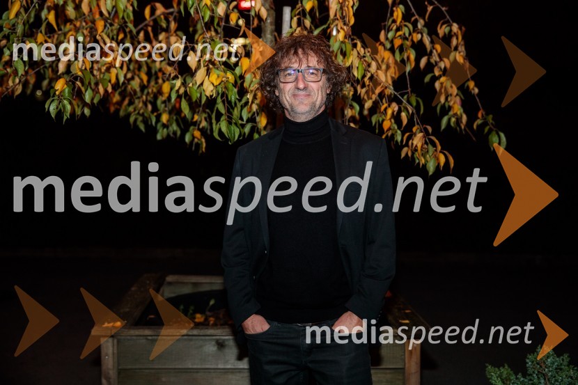  Vito Taufer, režiserNorišnica d.o.o., premiera Slovenskega mladinskega gledališča Ljubljana