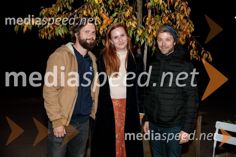  Stane Tomazin, igralec;  Varja  Hrvatin, dramaturginja;  Rok Kravanja, igralecNorišnica d.o.o., premiera Slovenskega mladinskega gledališča Ljubljana