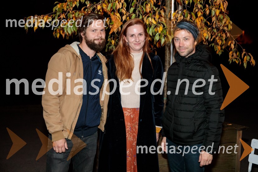  Stane Tomazin, igralec;  Varja  Hrvatin, dramaturginja;  Rok Kravanja, igralecNorišnica d.o.o., premiera Slovenskega mladinskega gledališča Ljubljana