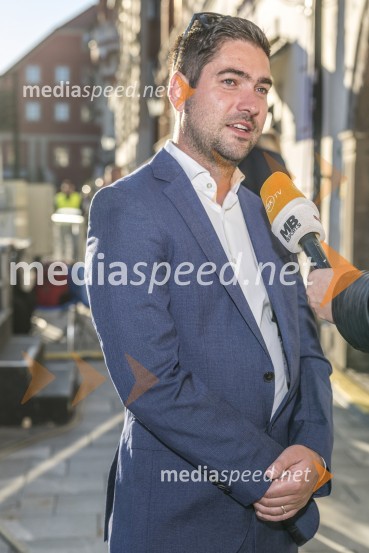  Mitja Špes, FactumeventOperna noč na Glavnem trgu Maribor