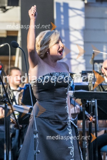  Petya Ivanova, operna solistkaOperna noč na Glavnem trgu Maribor