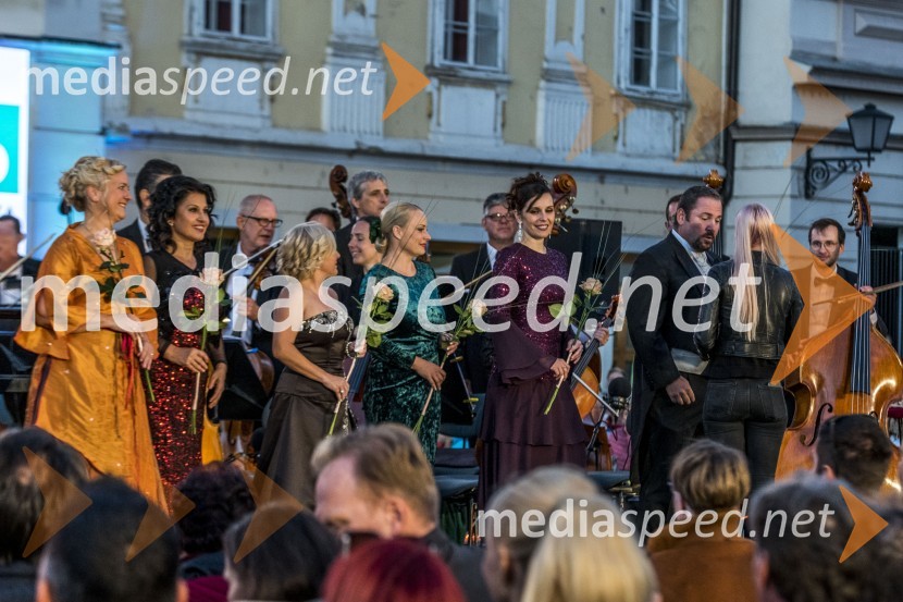  Valentina Čuden, operna pevkaOperna noč na Glavnem trgu Maribor