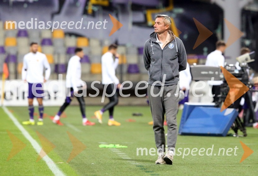 Agron Šalja, nogometni trenerMaribor - Celje, nogometna tekma