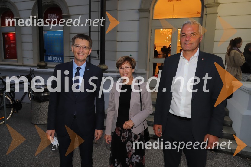 prof. dr. Zdravko Kačič, rektor Univerze v Mariboru;  ... ;  Aleksander Saša Arsenovič, župan, Mestna občina MariborTo noč sem jo videl, premiera drame, SNG Maribor