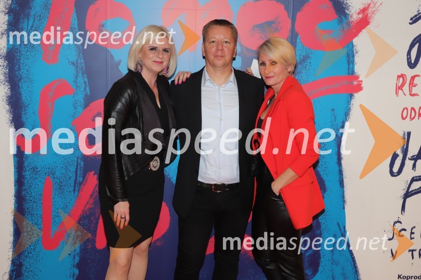  Darja Čižek, marketing SNG Maribor;  Matjaž Partlič, SNG Maribor;  Anja  Žižek, marketing SNG MariborTo noč sem jo videl, premiera drame, SNG Maribor