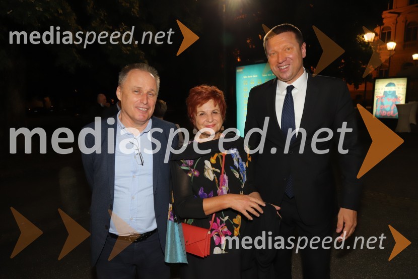 dr. Slavko Gaber, Pedagoška fakulteta, Univerza v Ljubljani, nekdanji minister za šolstvo;  Majda Širca Ravnikar, novinarka, umetnostna zgodovinarka, nekdanja Ministrica za kulturo; mag. Andrej Rajh, poslanec DZTo noč sem jo videl, premiera drame, SNG Maribor