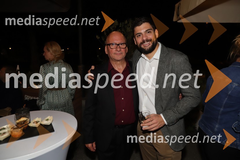  Janez Pipan, režiser;  ... To noč sem jo videl, premiera drame, SNG Maribor