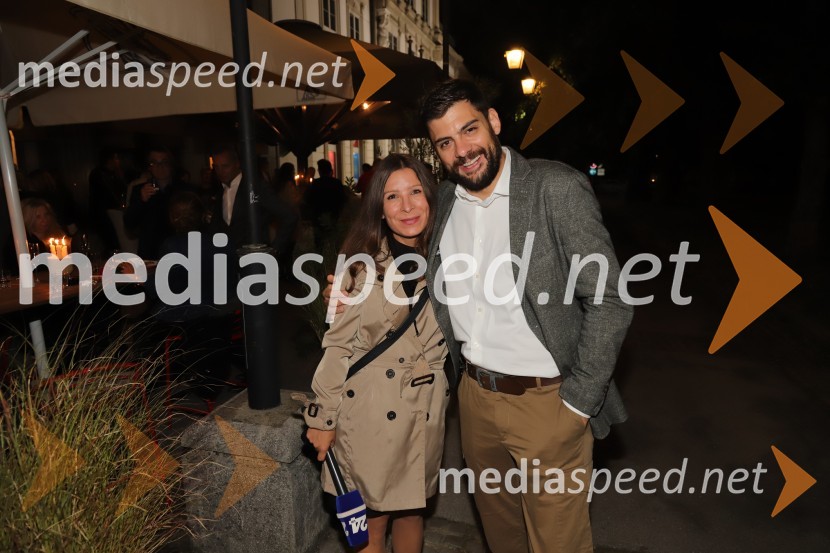  Jana Ujčič, novinarka, Pop TVTo noč sem jo videl, premiera drame, SNG Maribor