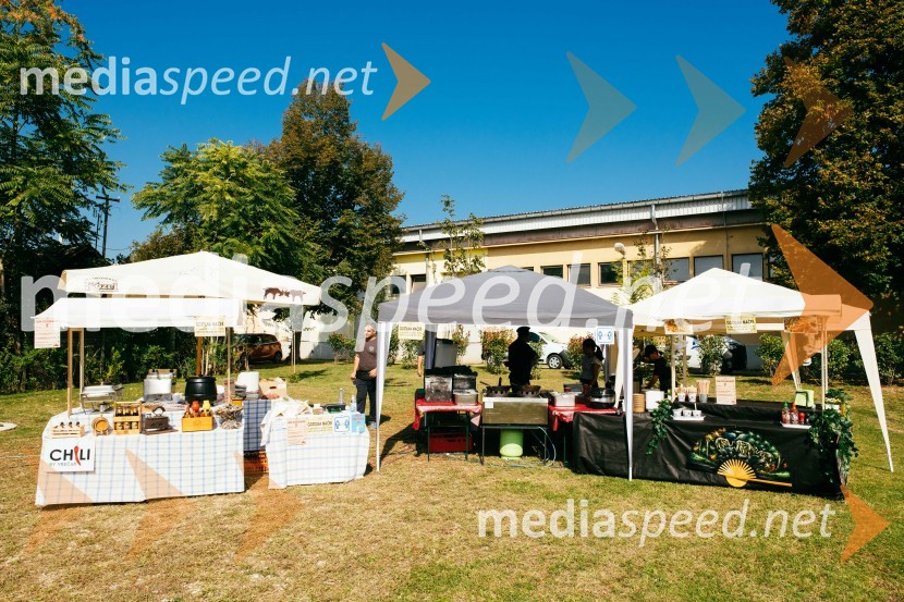 Kulinarične dobrote gostilne Maček, Poklon slovenskim olimpijkam na Ruski dačiPoklon slovenskim olimpijkam na Ruski Dači