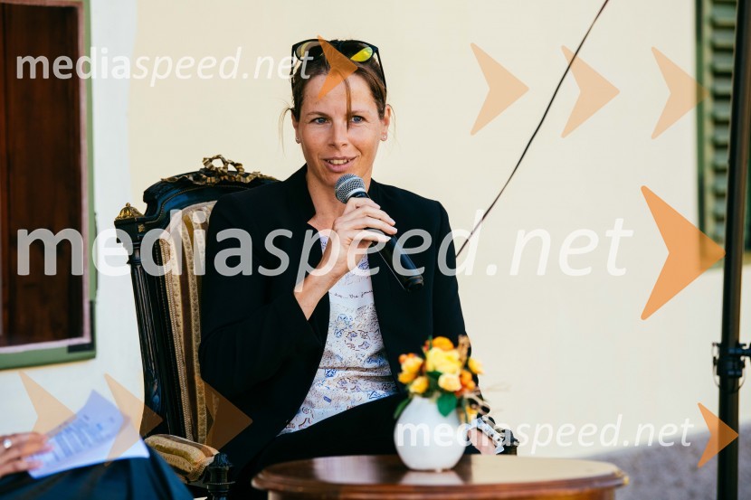  Vesna  Fabjan, nordijska tekačicaPoklon slovenskim olimpijkam na Ruski Dači