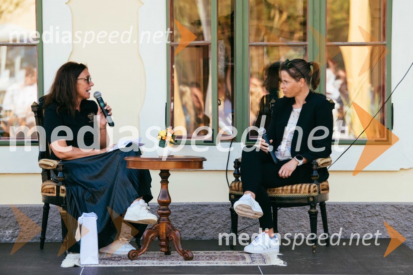  Jana Kobal;  Vesna  Fabjan, smučarska tekačicaPoklon slovenskim olimpijkam na Ruski Dači