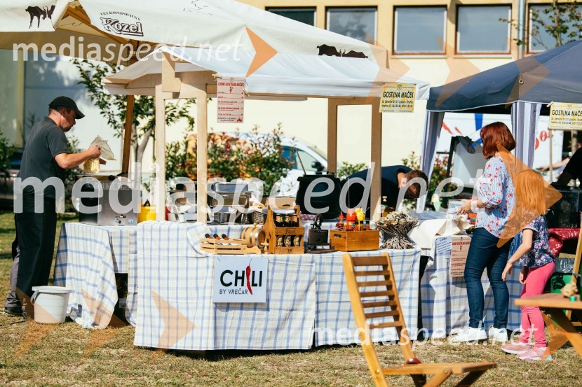 Kuharsko kraljestvo gostilne MačekPoklon slovenskim olimpijkam na Ruski Dači