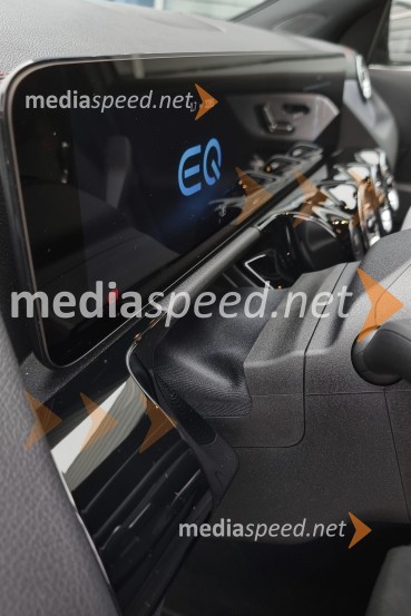 Mercedes EQA, slovenska predstavitev
