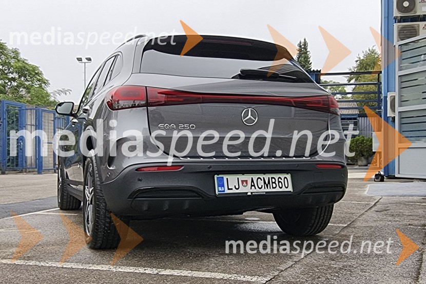 Mercedes EQA, slovenska predstavitev