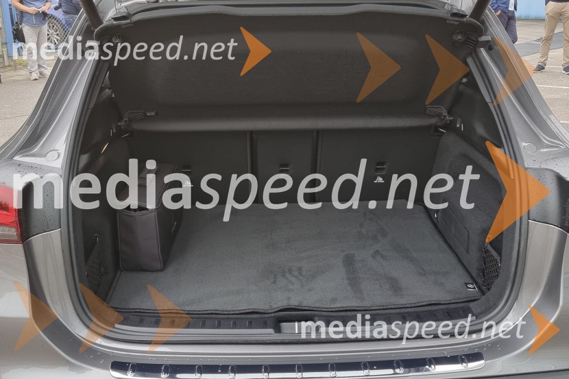 Mercedes EQA, slovenska predstavitev