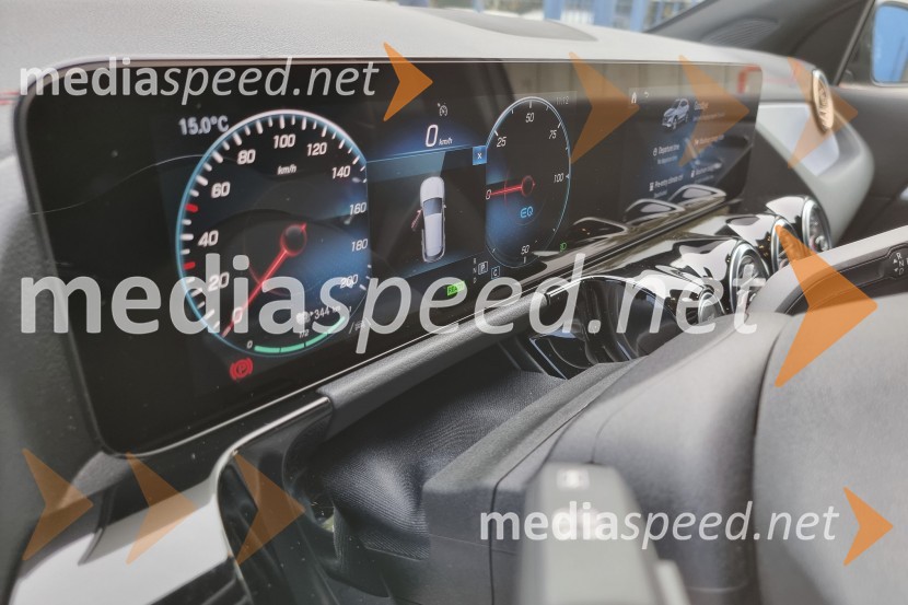 Mercedes EQA, slovenska predstavitev