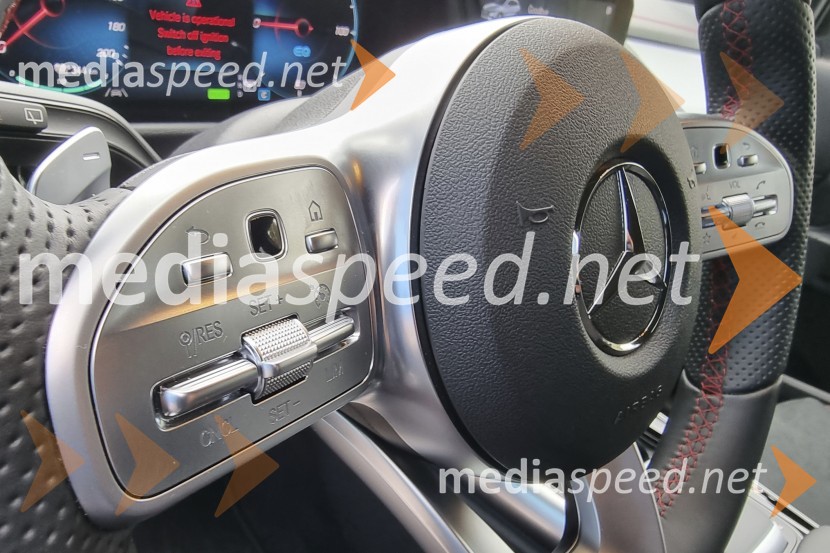 Mercedes EQA, slovenska predstavitev