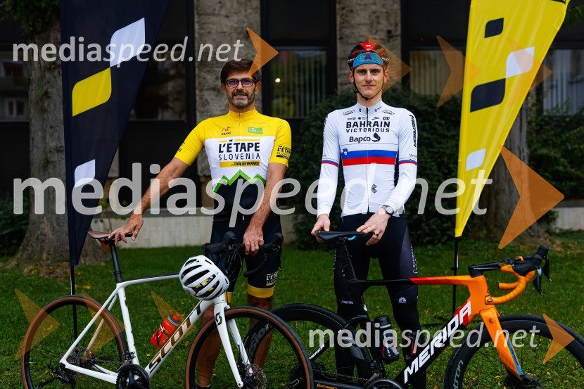  Matjaž Rakovec, župan Mestne občine Kranj;  Matej Mohorič, cestni kolesar, ambasador L'EtapeV Kranju predstavili L'Étape Slovenia by Tour de France
