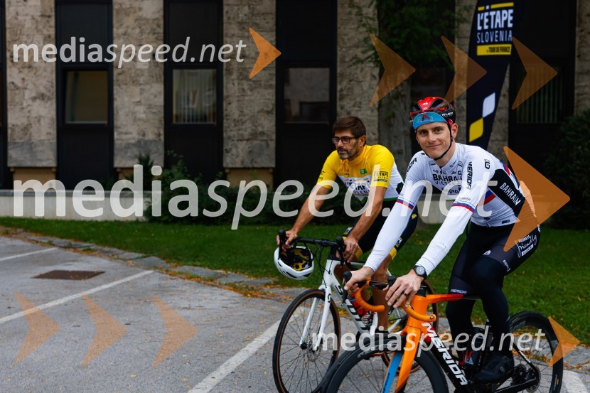 Matjaž Rakovec, župan Mestne občine Kranj;  Matej Mohorič, cestni kolesar, ambasador L'EtapeV Kranju predstavili L'Étape Slovenia by Tour de France