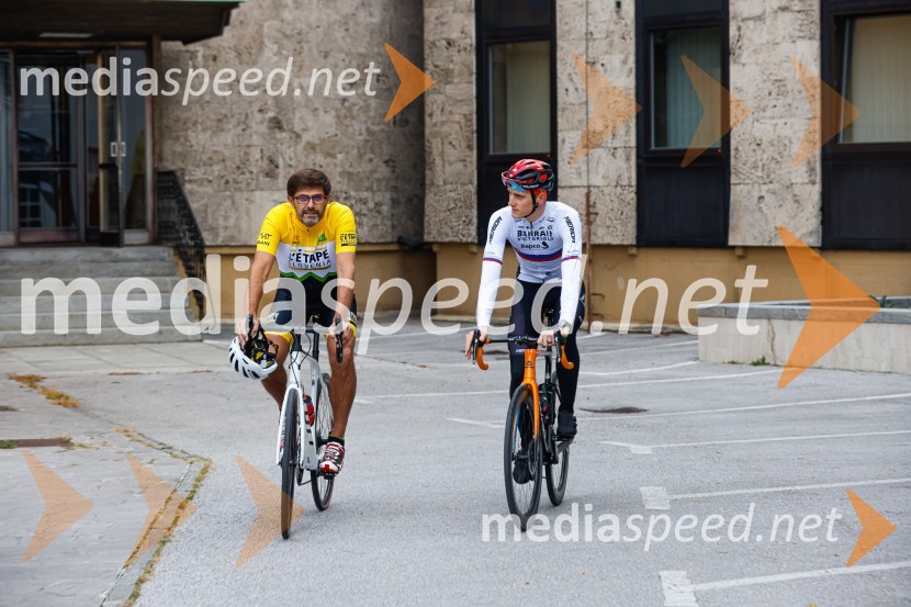  Matjaž Rakovec, župan Mestne občine Kranj;  Matej Mohorič, cestni kolesar, ambasador L'EtapeV Kranju predstavili L'Étape Slovenia by Tour de France